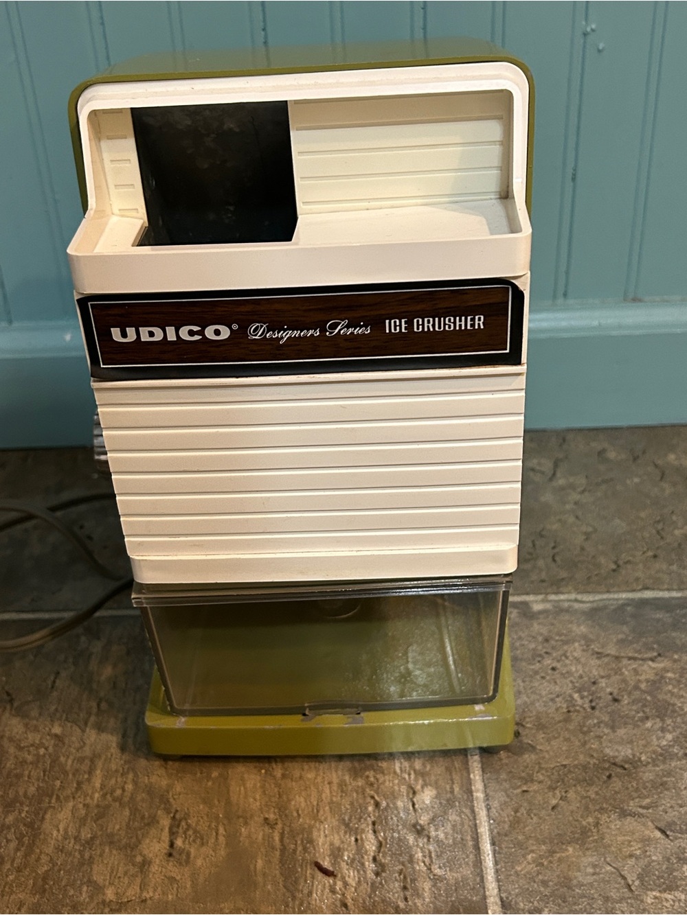 Vintage Udico Designer Series Ice Crusher in White and Olive Green